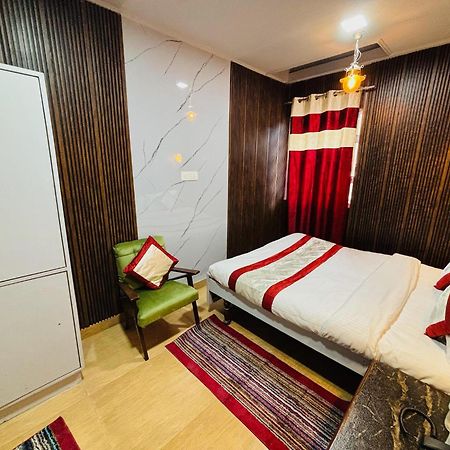 Hotel Amar Mussoorie Ngoại thất bức ảnh