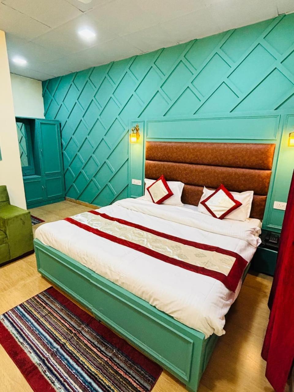 Hotel Amar Mussoorie Ngoại thất bức ảnh