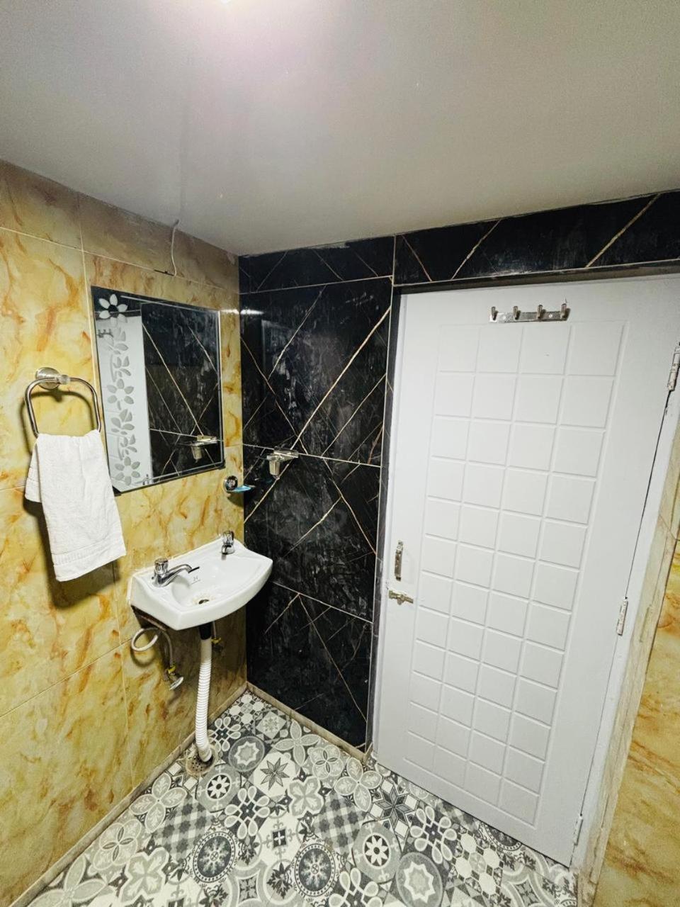 Hotel Amar Mussoorie Ngoại thất bức ảnh