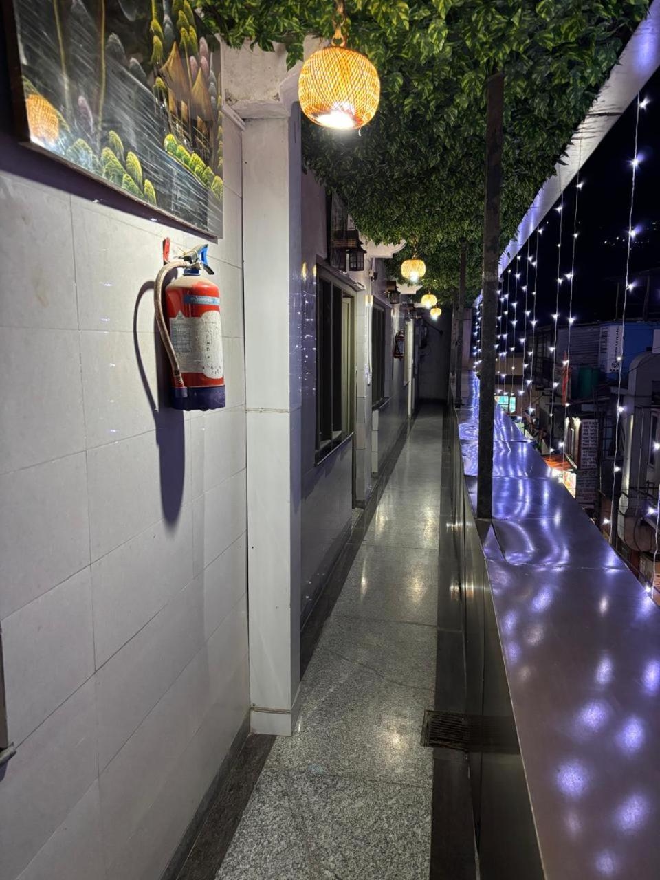 Hotel Amar Mussoorie Ngoại thất bức ảnh